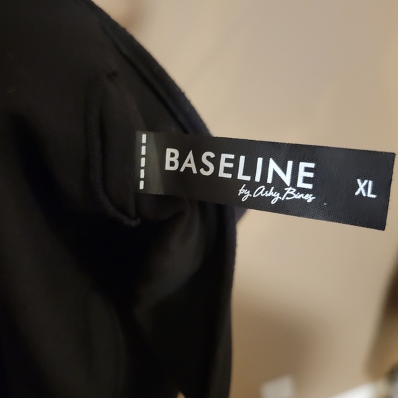 Baseline by Ashy Bines Sports Bra - Picture 4 of 4